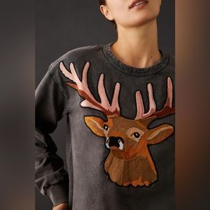 Tiny Embroidered Deer Crewneck Cropped Charcoal Sweatshirt